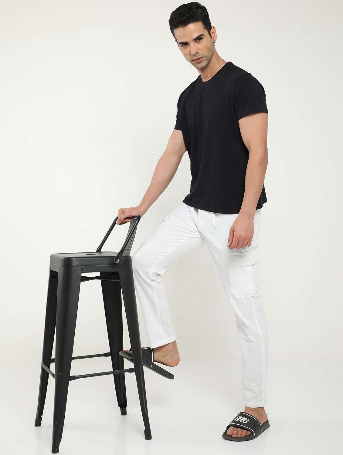 Men Solid Mid Rise Regular Fit Cargo - 22052289 -  Standard Image - 3