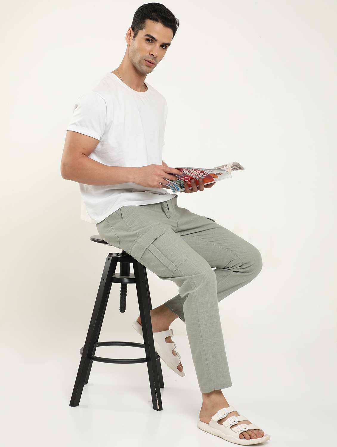 Men Solid Mid Rise Regular Fit Cargo - 22052292 -  Standard Image - 3