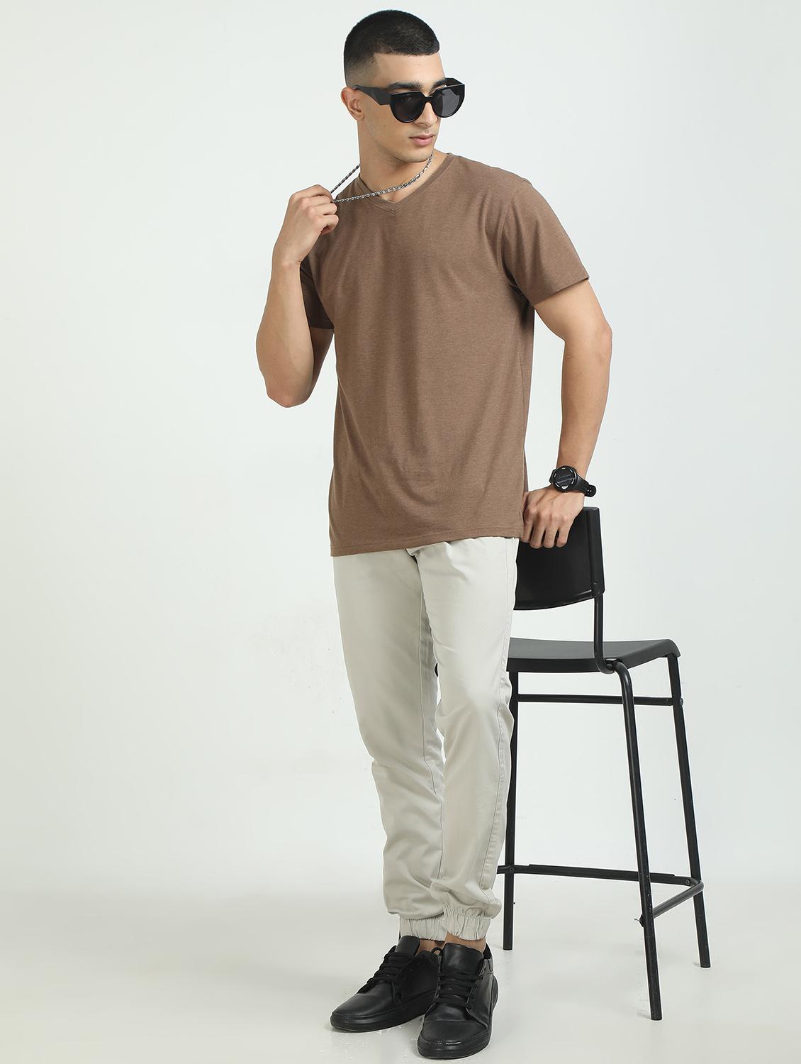 men solid mid rise regular fit jogger - 22052400 - Standard Image - 3