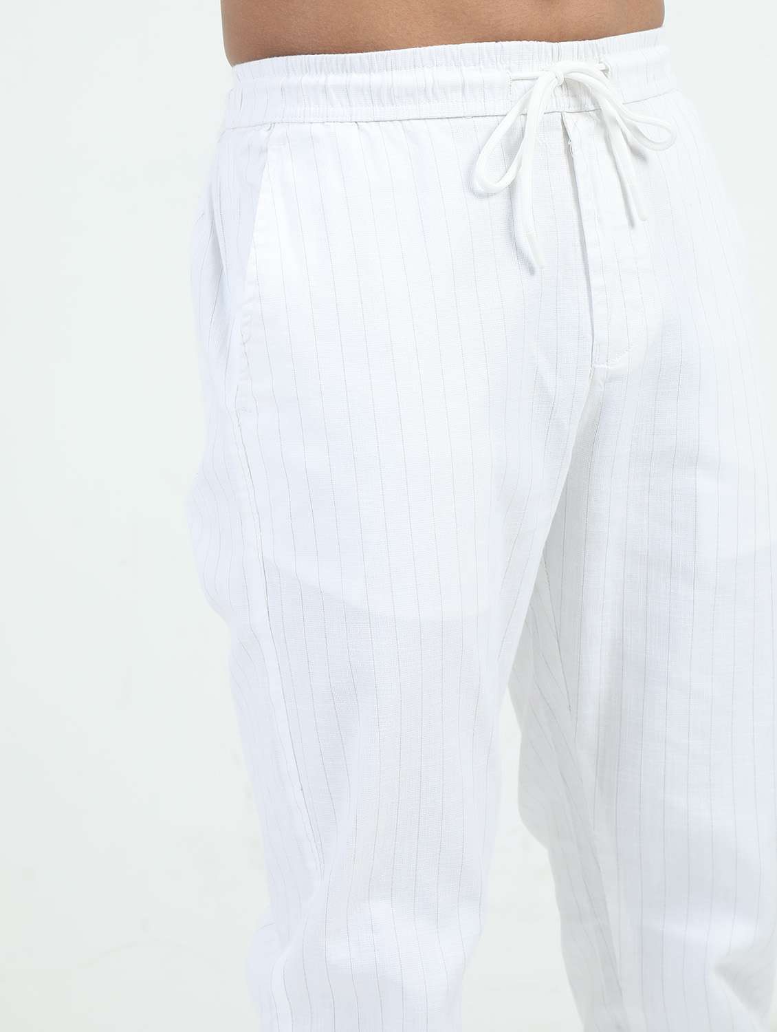 men solid mid rise straight fit chinos  - 22052407 -  Standard Image - 5