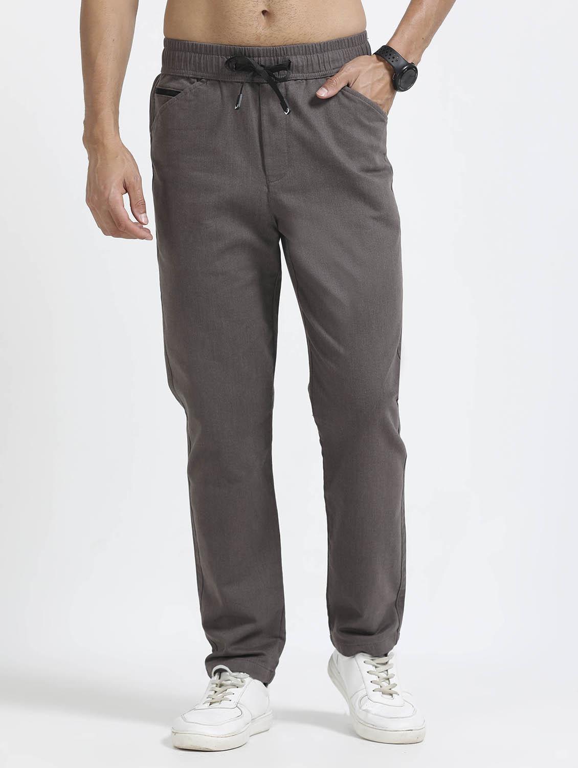 men solid mid rise straight fit chinos 