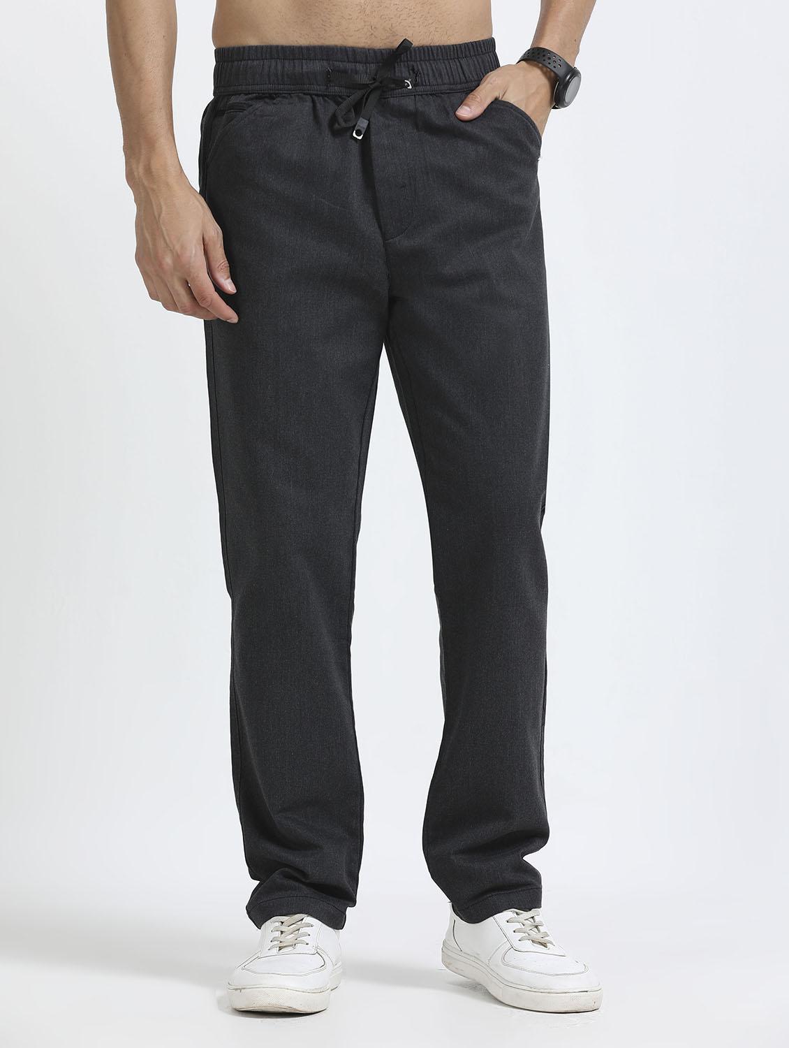 men solid mid rise straight fit chinos 
