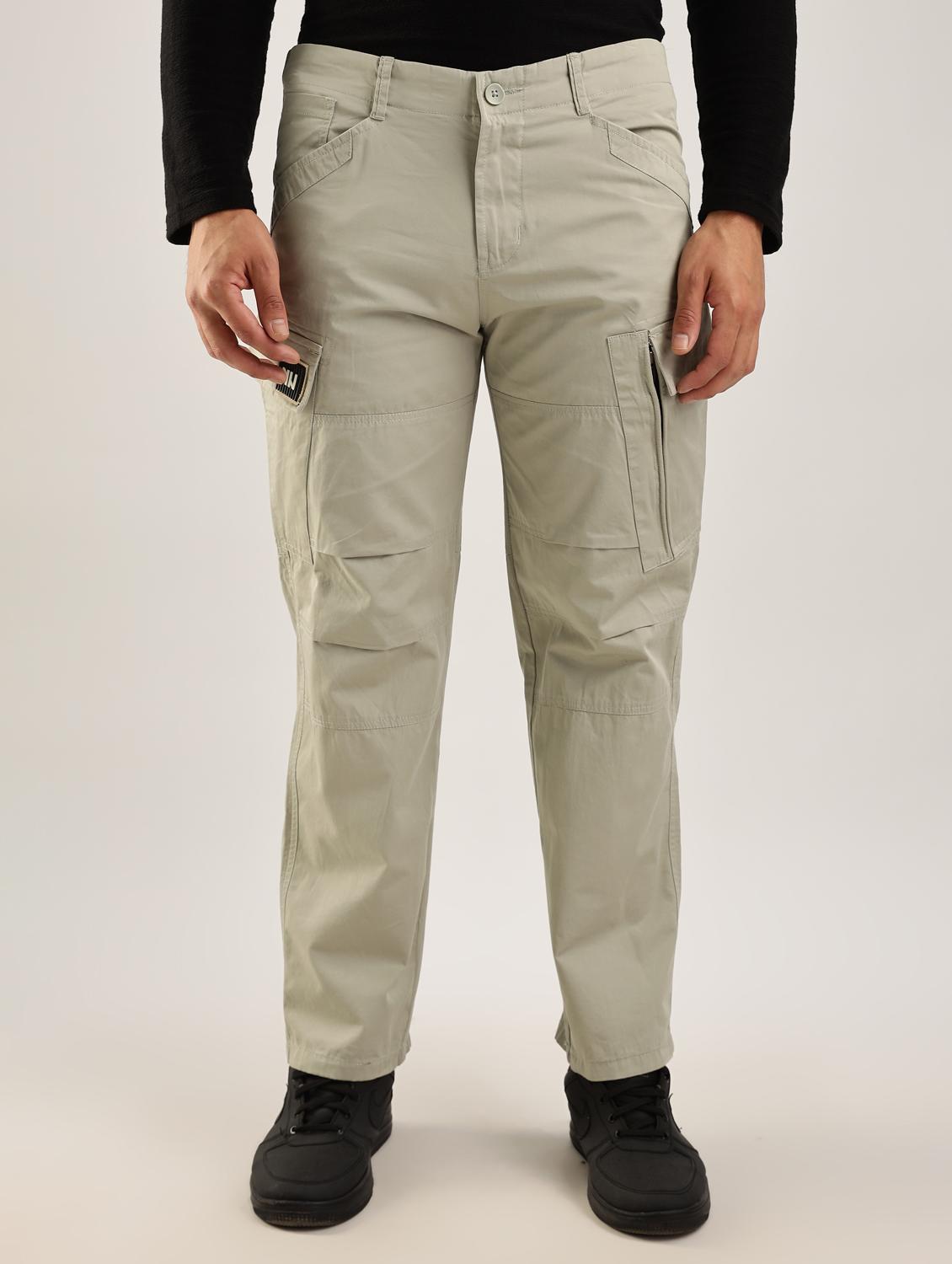 men solid mid rise regular fit cargo - 22052604 - Zoom Image - 0