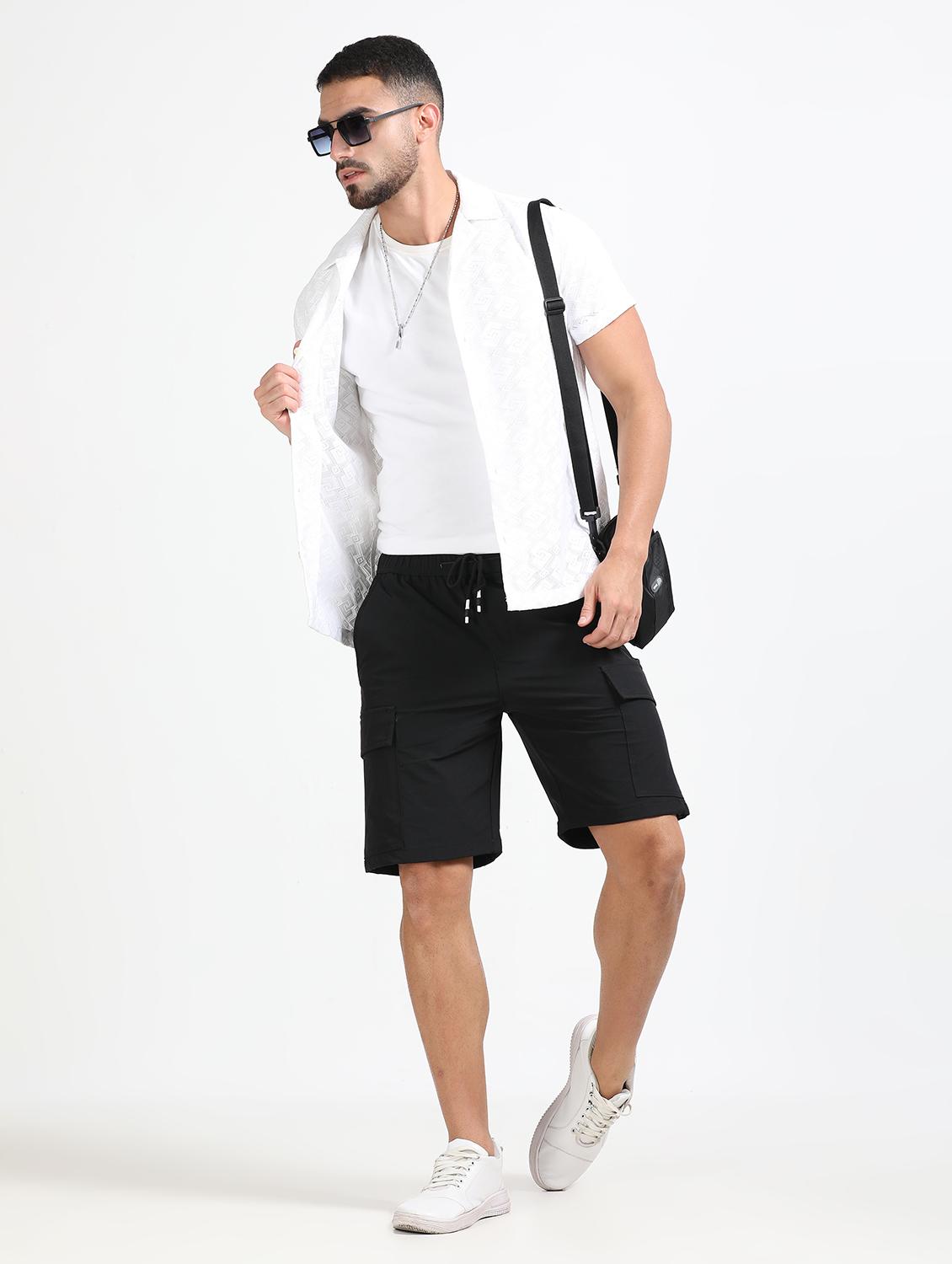 men solid mid rise regular fit cargo shorts - 22052644 - Standard Image - 3