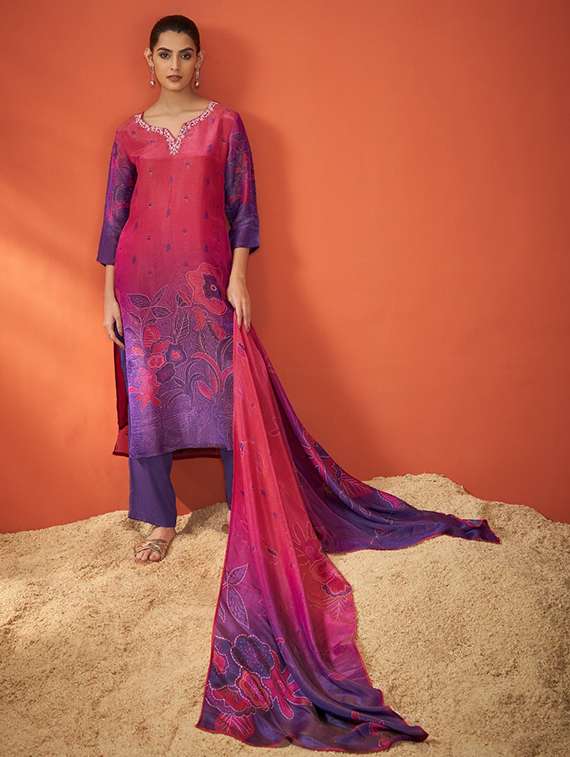women three quarter sleeve kurta pant with dupatta set - 22052709 -  Zoom Image - 0