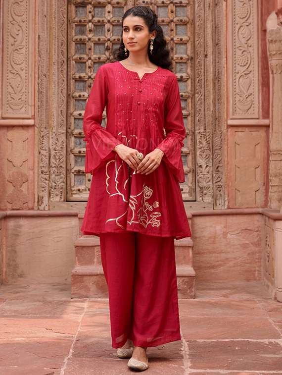 Women Embroidered Long Sleeve Kurta Palazzo With Dupatta Set
