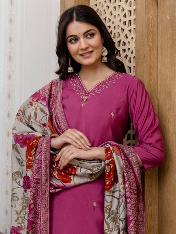 women three quarter sleeve kurta pant with dupatta set - 22052736 - Standard Image - 3