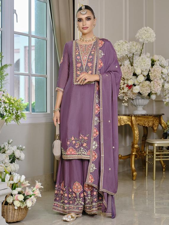 women three quarter sleeve kurta sharara with dupatta set - 22052757 - Zoom Image - 0