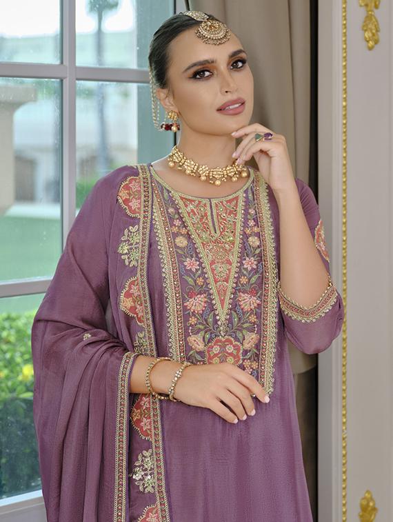 women three quarter sleeve kurta sharara with dupatta set - 22052757 - Standard Image - 5