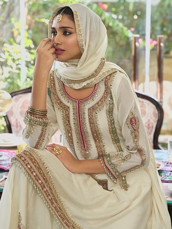 women three quarter sleeve kurta sharara with dupatta set - 22052759 - Standard Image - 3