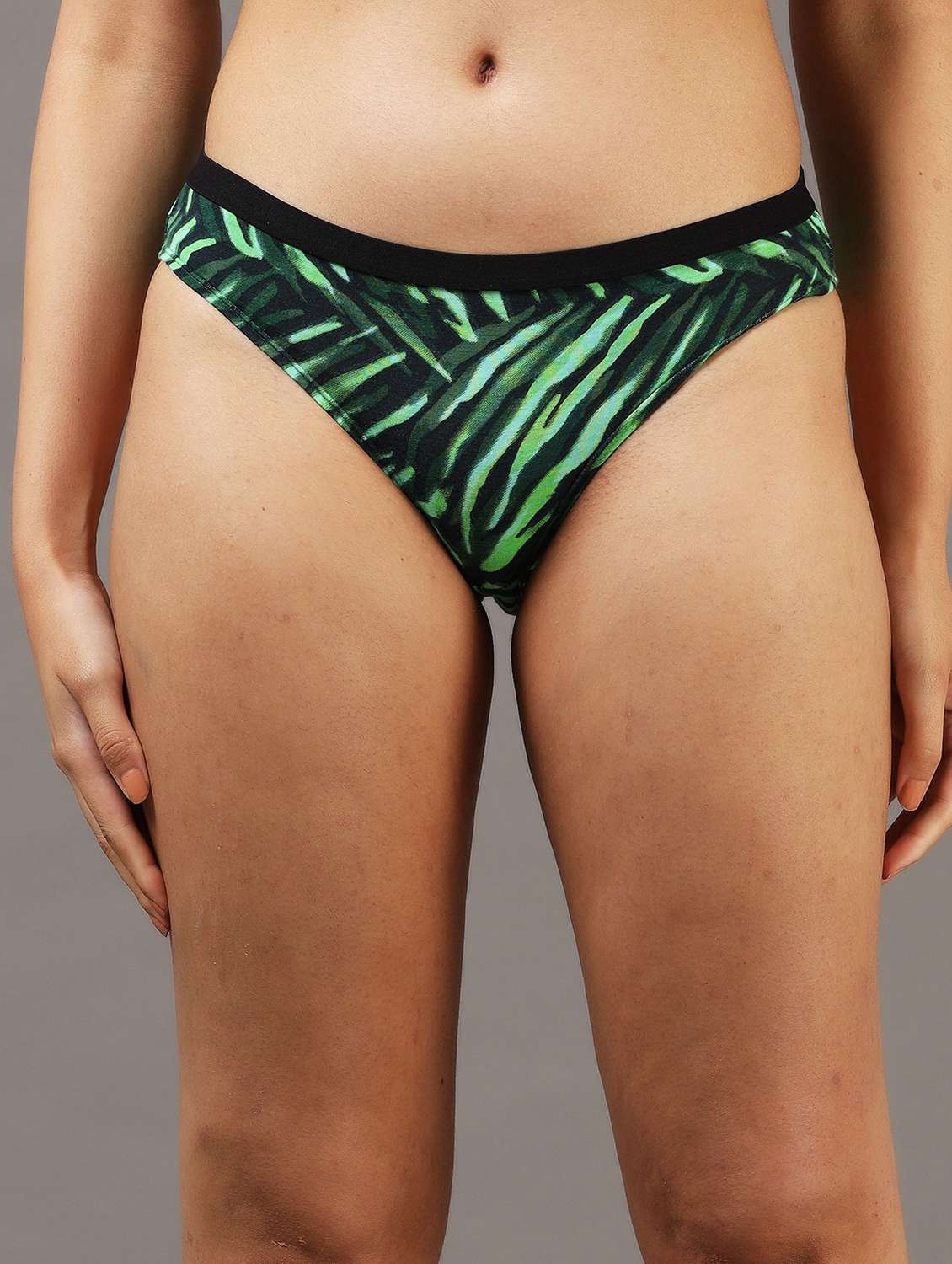women printed mid rise hipster panty