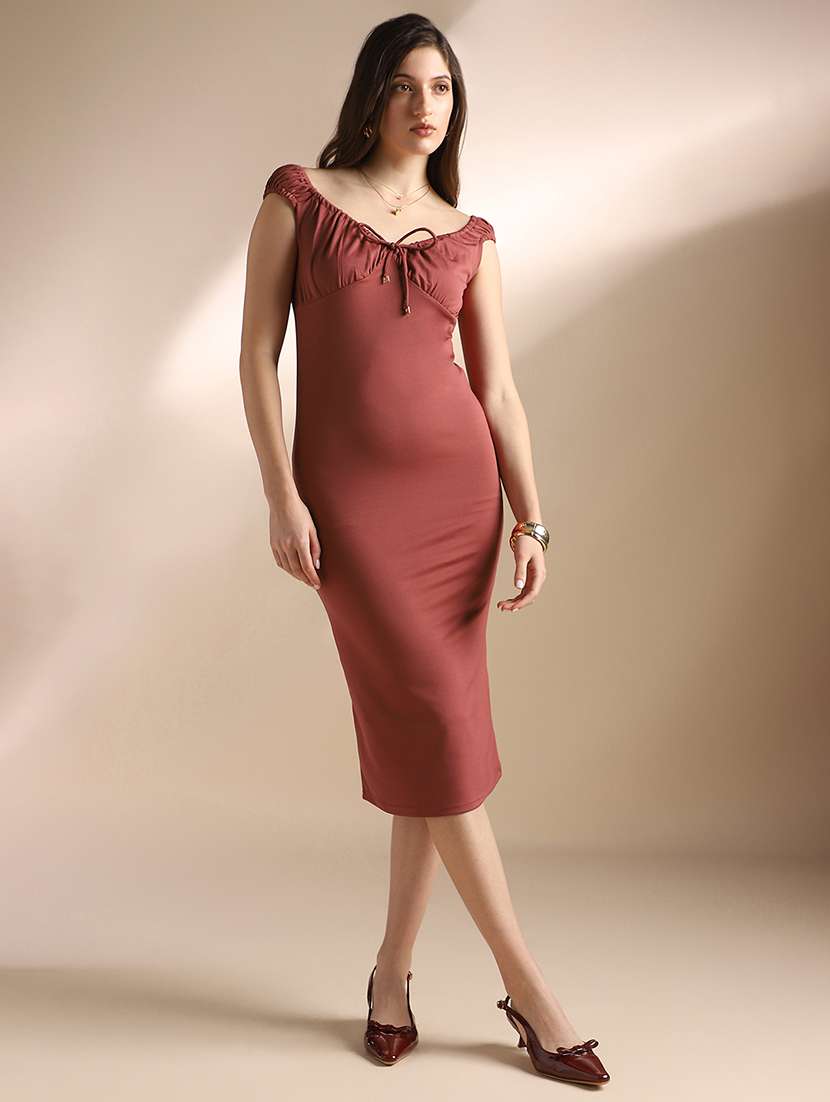 globus women rust sweetheart neck tie-ups detail gathered midi bodycon dress