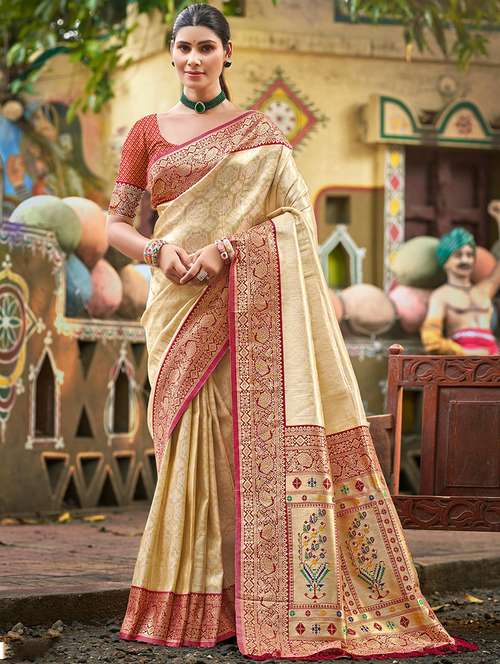 women self design kanjivaram saree with blouse - 22053735 -  Standard Image - 0