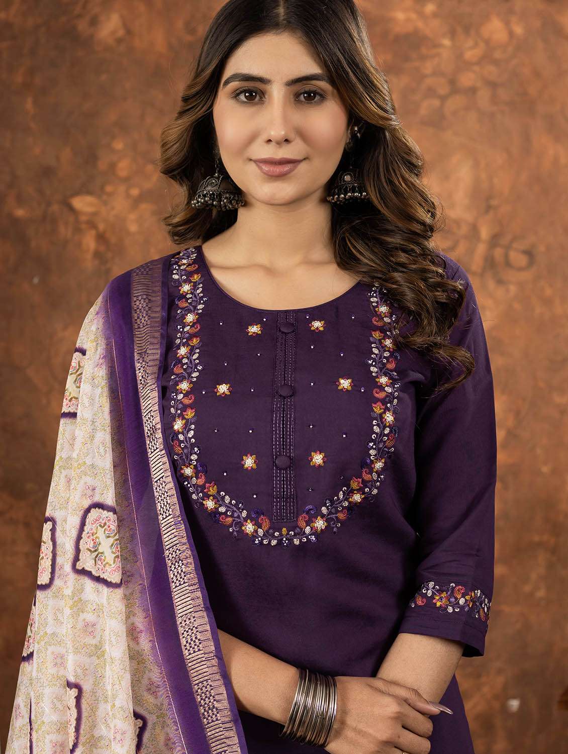 women embroidered three quarter sleeve kurta pant with dupatta set - 22053740 -  Standard Image - 3