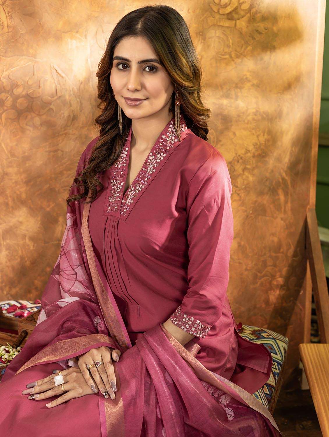 women embroidered three quarter sleeve kurta pant with dupatta set - 22053741 - Standard Image - 3