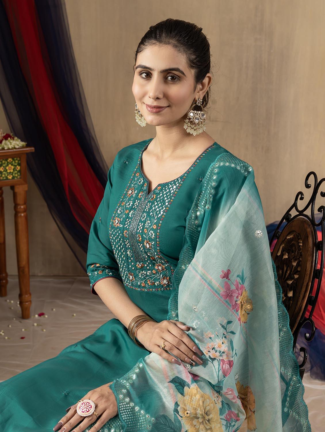 women embroidered three quarter sleeve kurta pant with dupatta set - 22053749 - Standard Image - 3