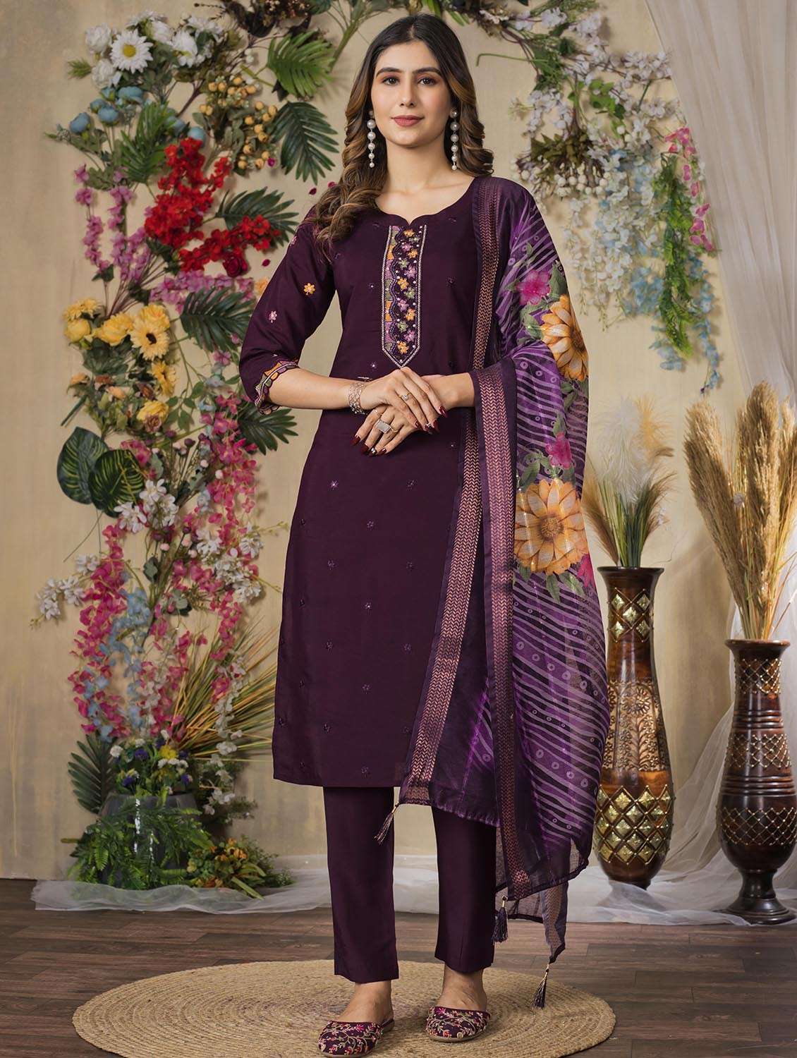 women embroidered three quarter sleeve kurta pant with dupatta set - 22053753 - Standard Image - 3