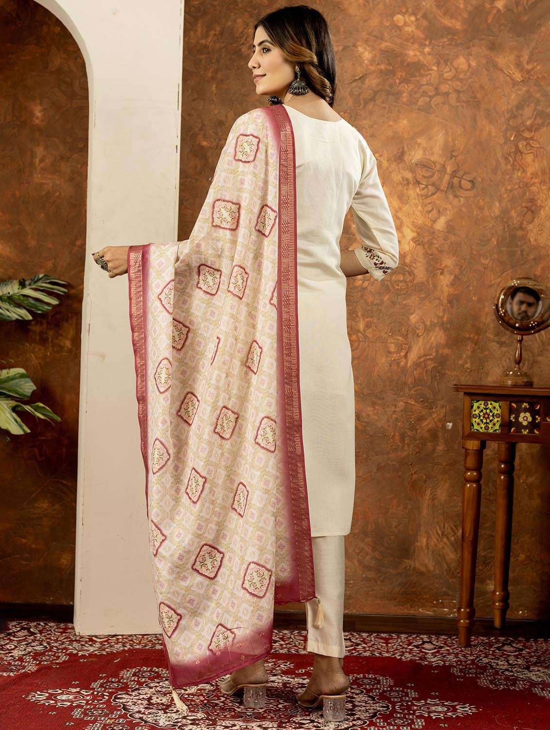 women embroidered three quarter sleeve kurta pant with dupatta set - 22053764 - Standard Image - 3