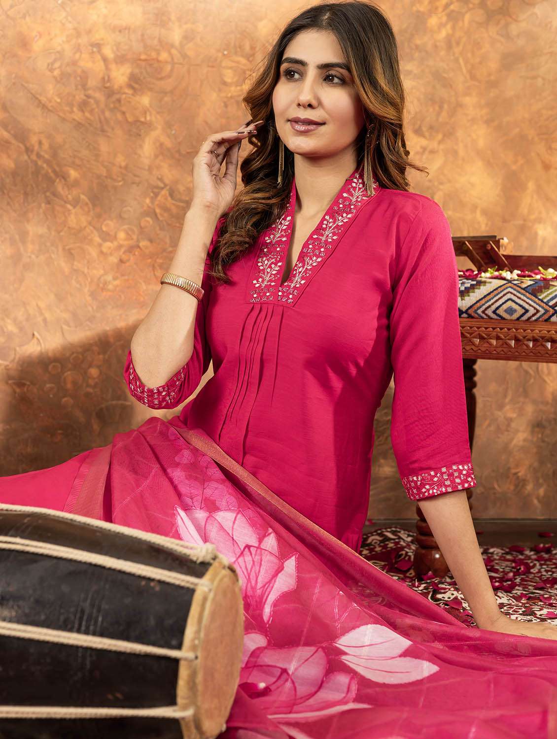 women embroidered three quarter sleeve kurta pant with dupatta set - 22053770 - Standard Image - 5