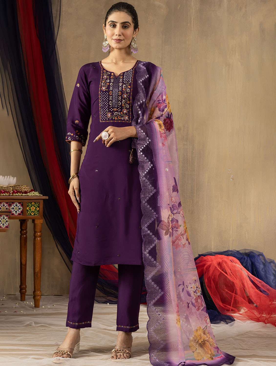 women embroidered three quarter sleeve kurta pant with dupatta set