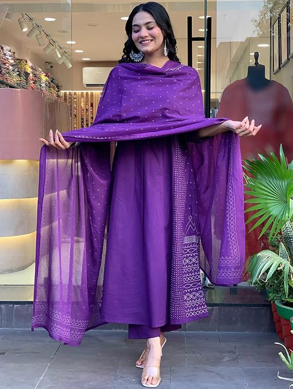 purple chanderi straight kurta - 22053808 - Standard Image - 3