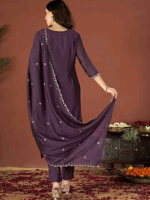 purple silk blend straight kurta - 22053817 - Standard Image - 3