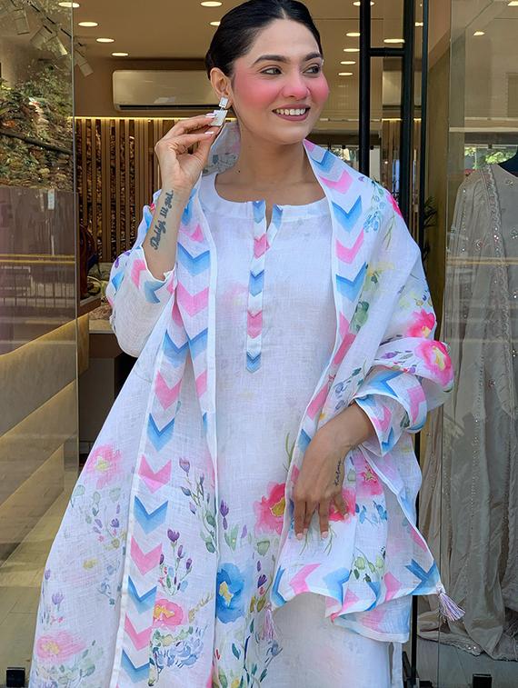 white linen blend straight kurta - 22053819 - Standard Image - 5
