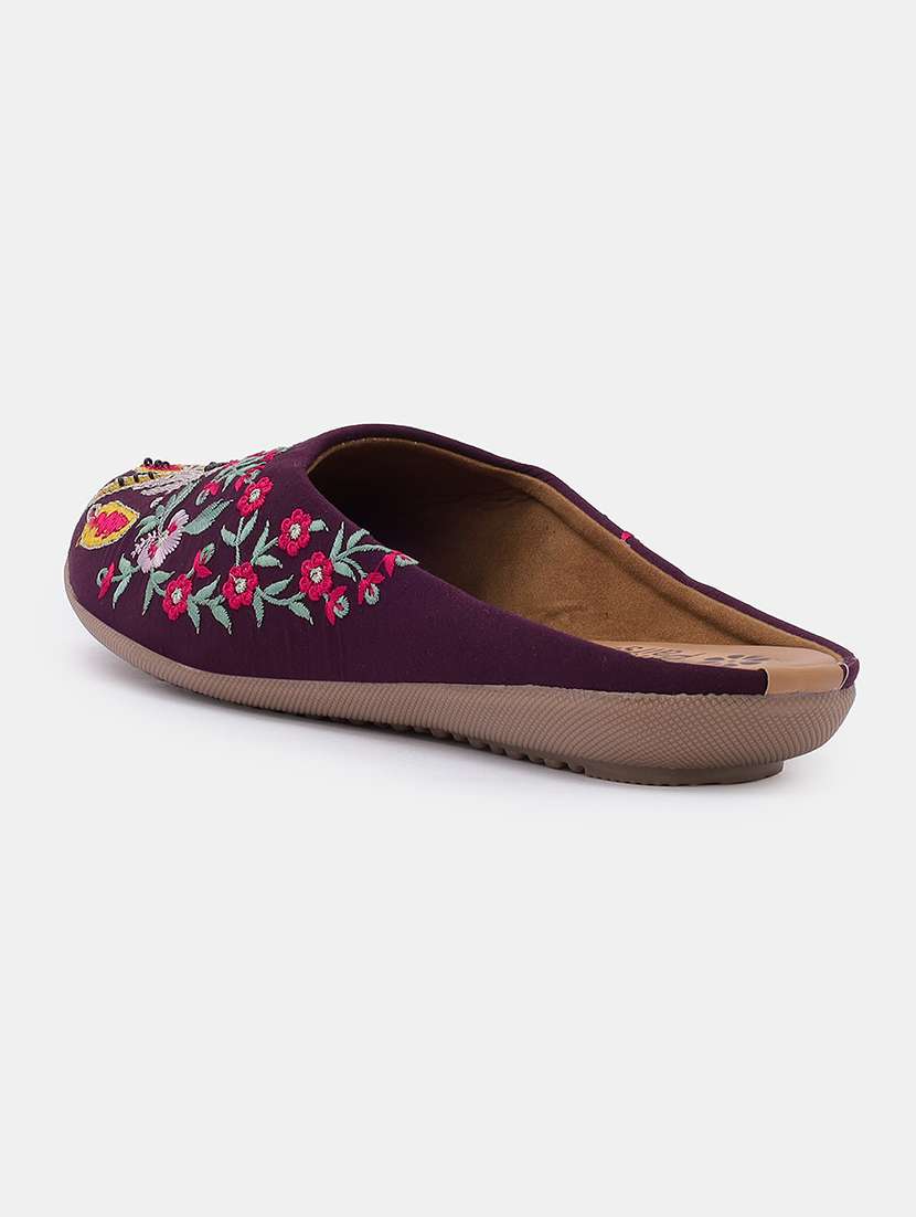 women embroidered slip on juti - 22053840 - Standard Image - 3