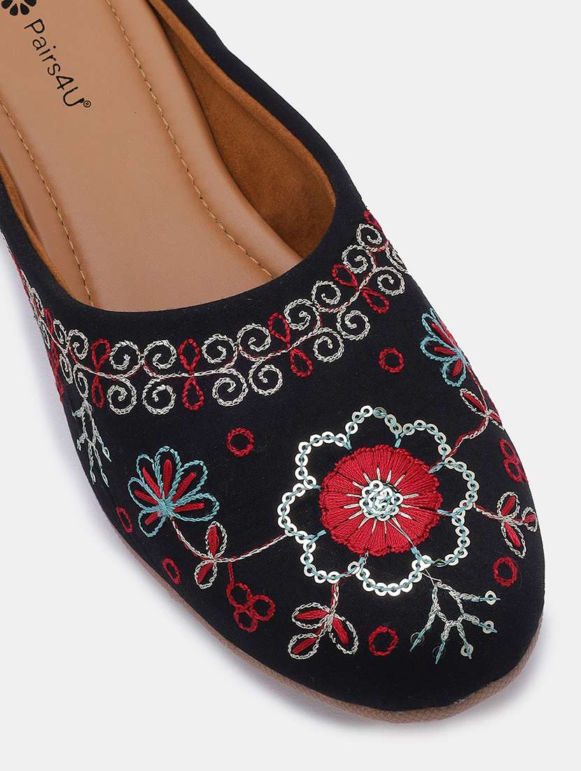 women embroidered slip on juti - 22053842 -  Standard Image - 5