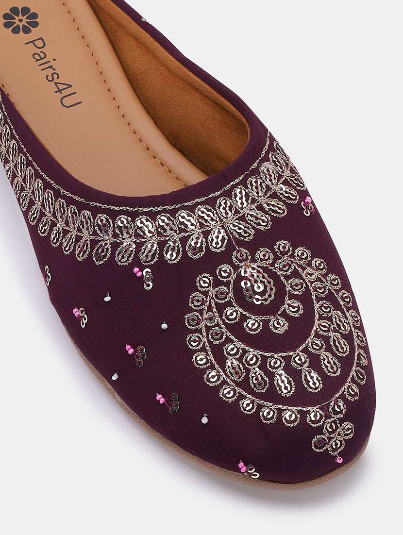 women embroidered slip on juti - 22053853 - Standard Image - 5