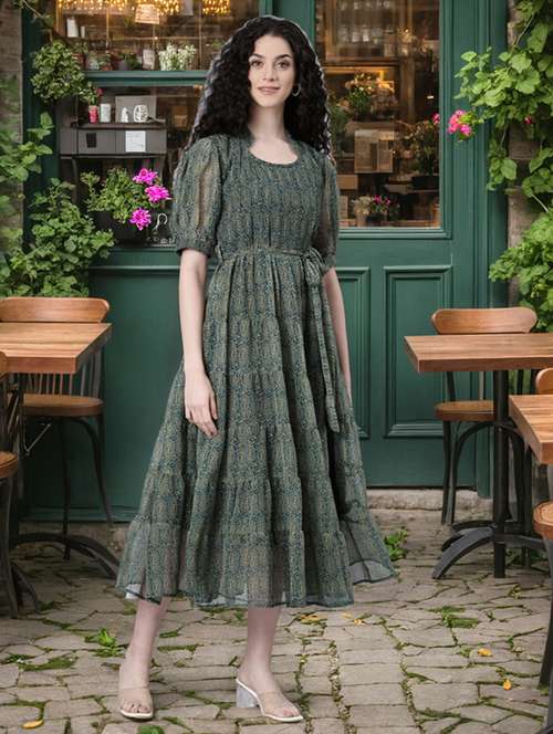women printed puff sleeve tiered dress - 22053946 -  Standard Image - 0