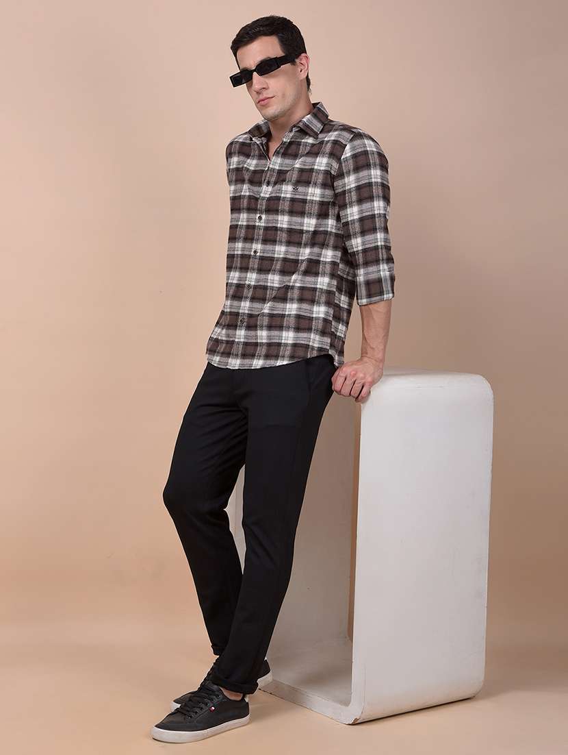 men solid mid rise flat front casual chinos  - 22054036 -  Standard Image - 5