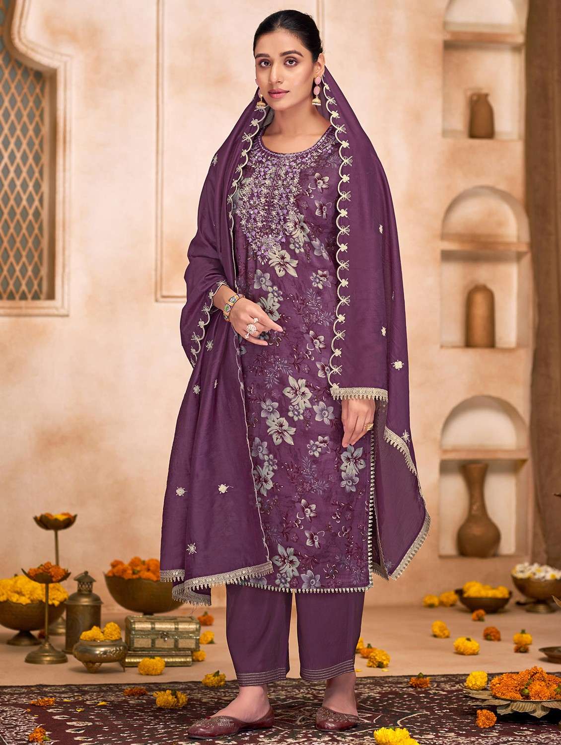 women floral three quarter sleeve kurta pant with dupatta set