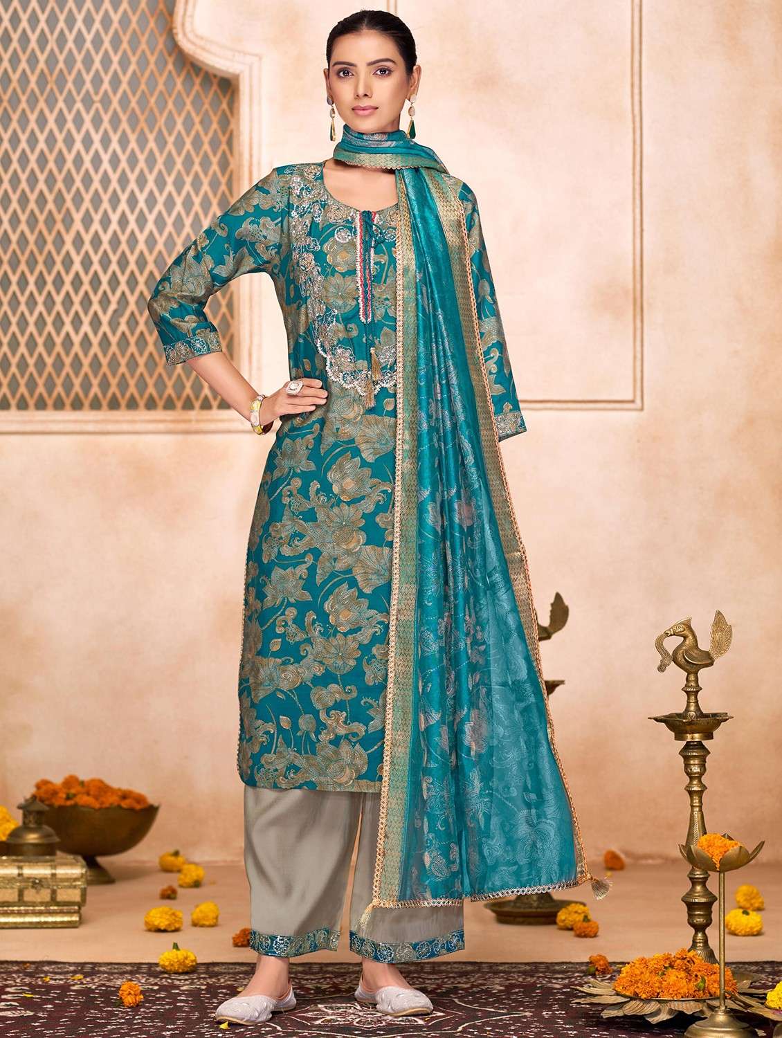 women floral three quarter sleeve kurta pant with dupatta set