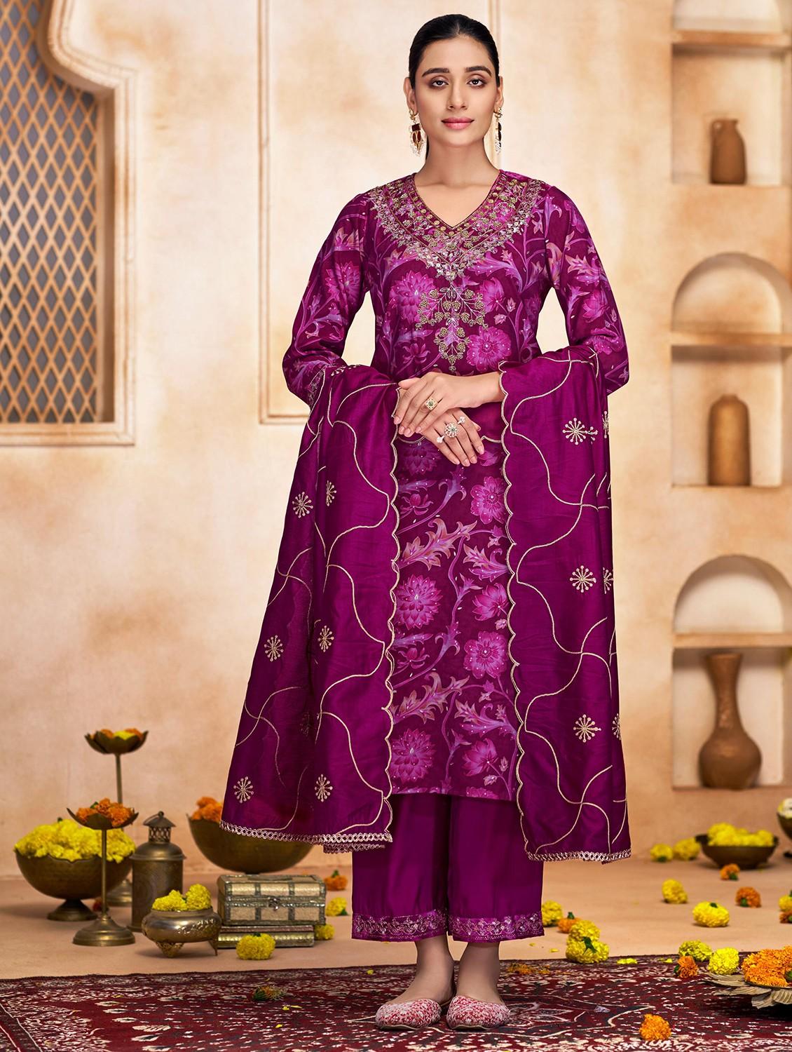 women three quarter sleeve kurta pant with dupatta set - 22054143 - Zoom Image - 0