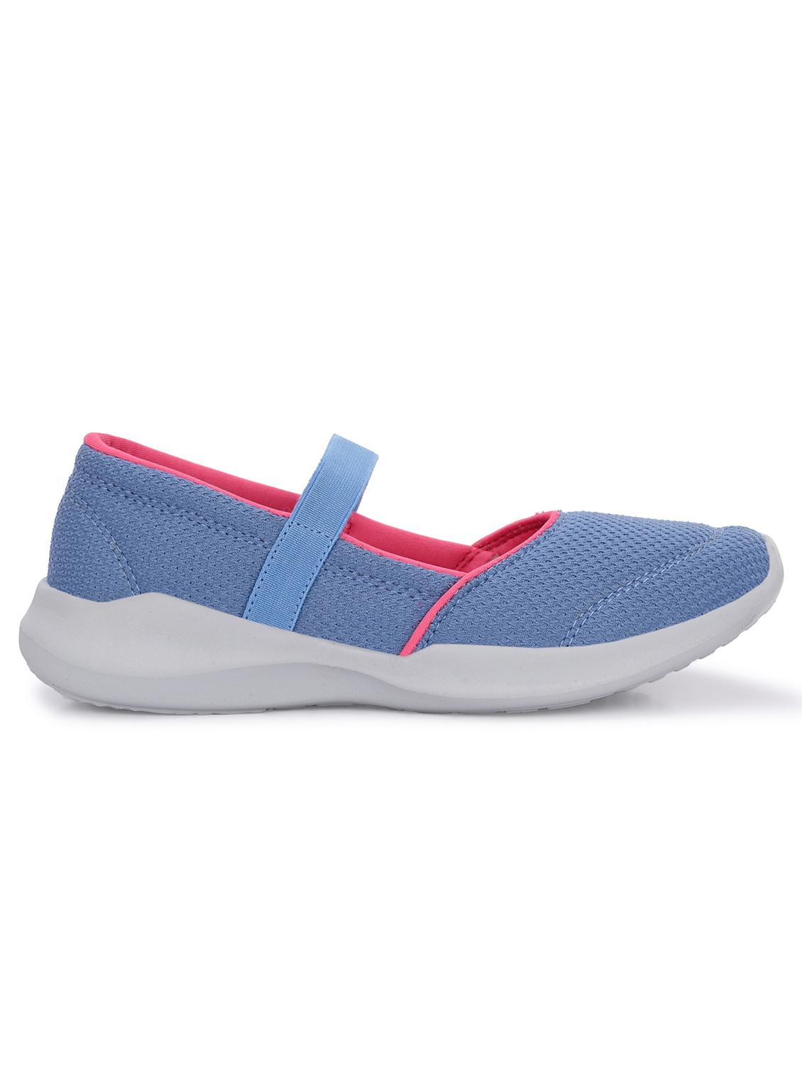 women light blue slip on casual shoe - 22054981 - Standard Image - 5