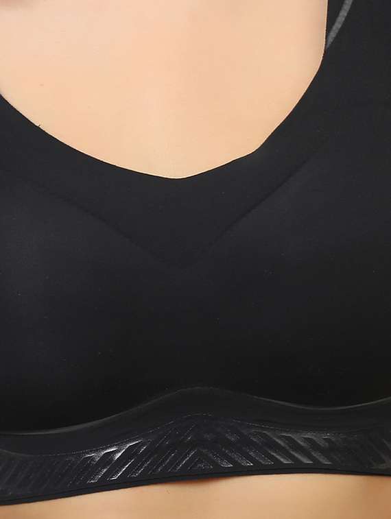 women black solid lightly padded sports bra - 22055060 - Standard Image - 3