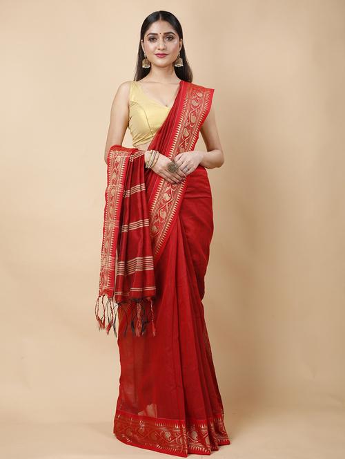 women solid with bordered handloom saree - 22055183 - Standard Image - 0