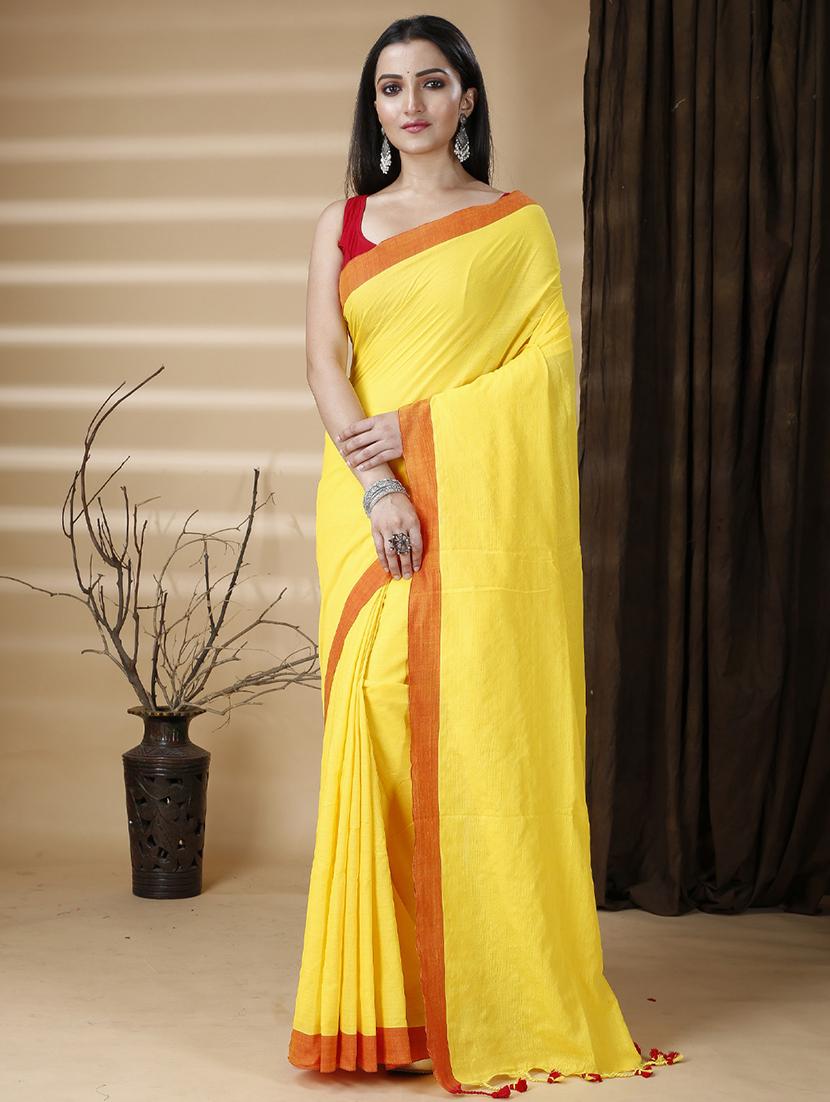 women solid with bordered handloom saree - 22055464 - Zoom Image - 0