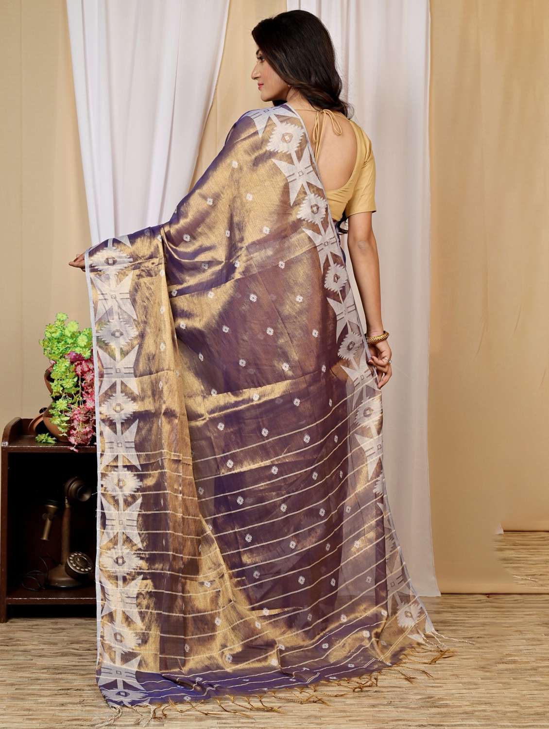 multi colored tissue tant saree - 22055465 - Standard Image - 3