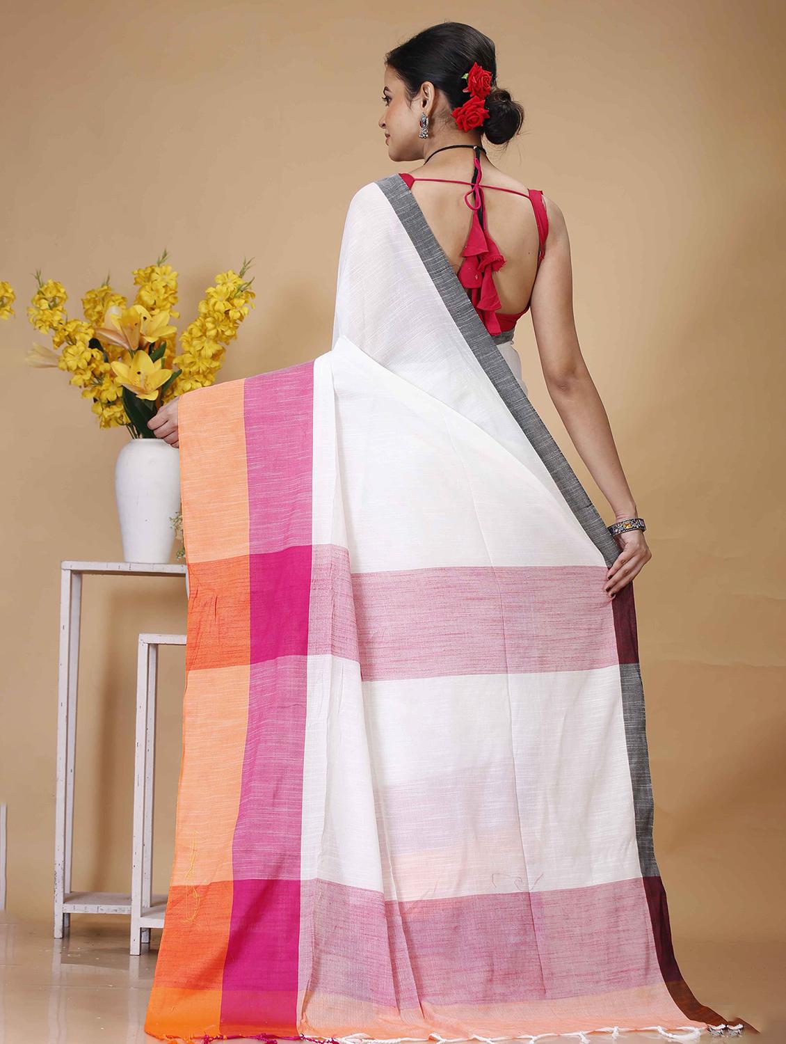 women solid with bordered handloom saree - 22055505 - Standard Image - 3