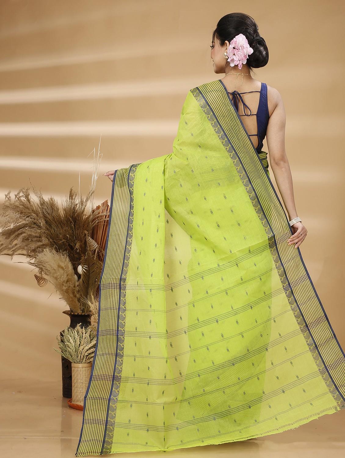 women self design handloom saree - 22055904 - Standard Image - 3