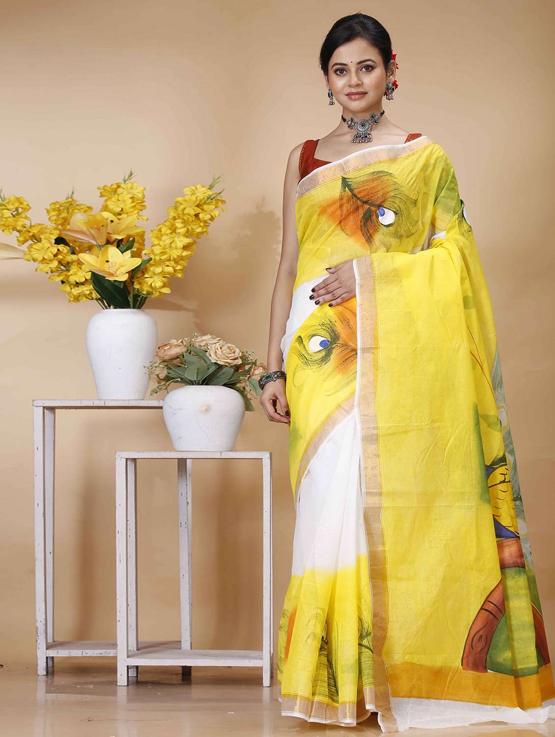 yellow cotton handloom saree - 22056043 - Zoom Image - 0