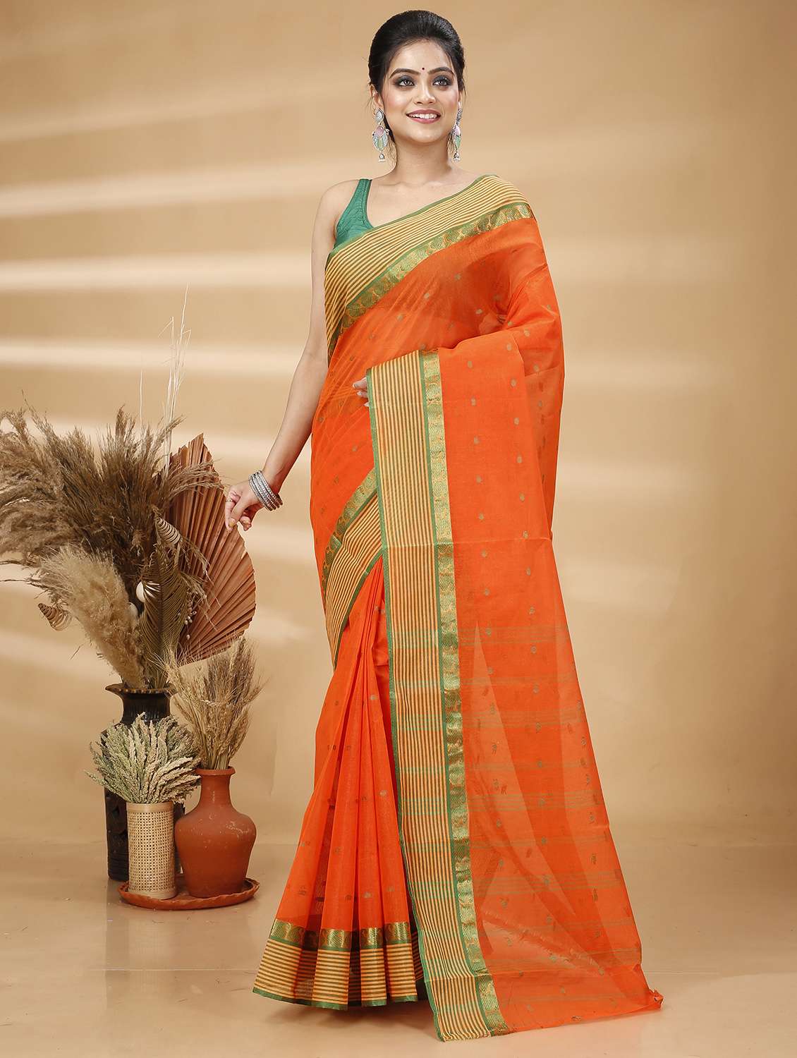 orange cotton blend handloom saree - 22056227 - Zoom Image - 0
