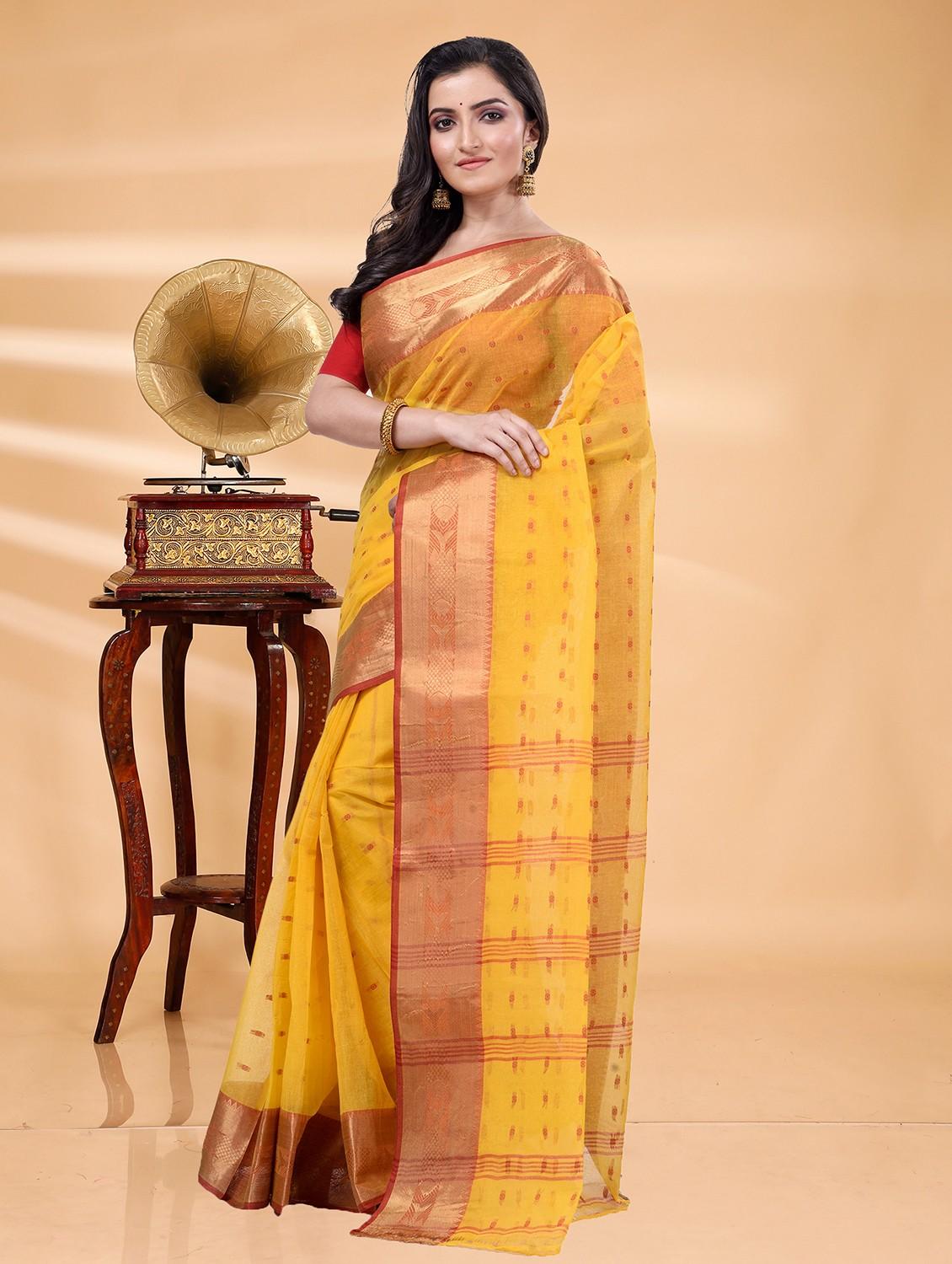 yellow cotton handloom saree - 22056306 - Zoom Image - 0