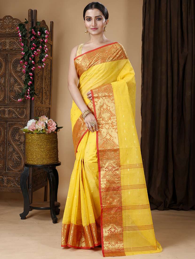 yellow cotton blend handloom saree - 22056439 - Zoom Image - 0
