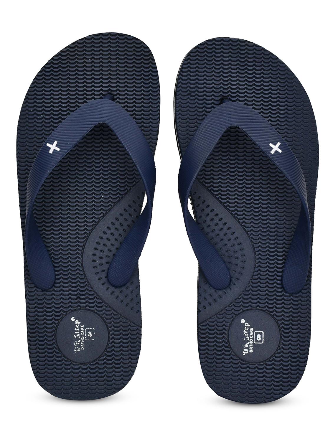 men blue solid flip flop - 22056926 - Standard Image - 3