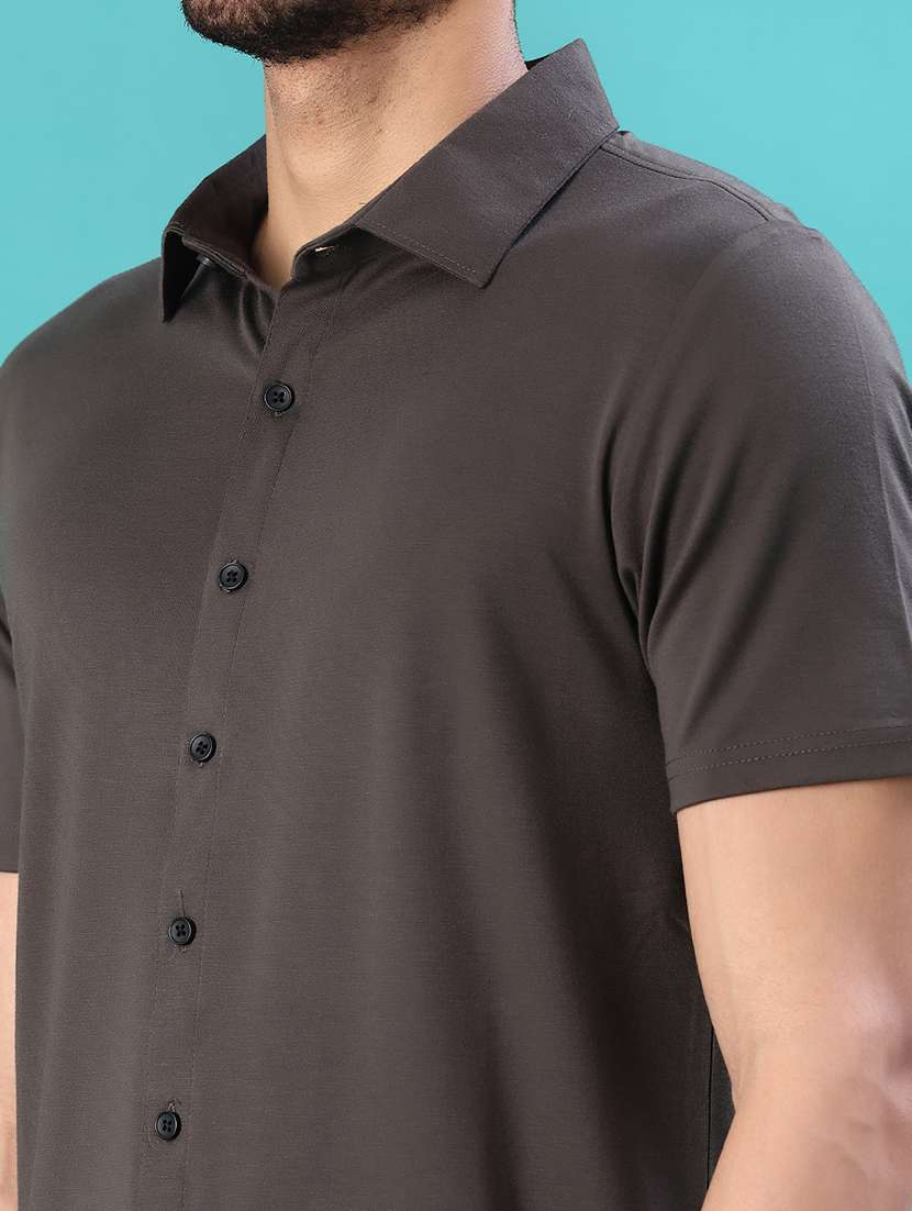 men solid short sleeve regular fit casual shirt - 22056962 -  Standard Image - 5