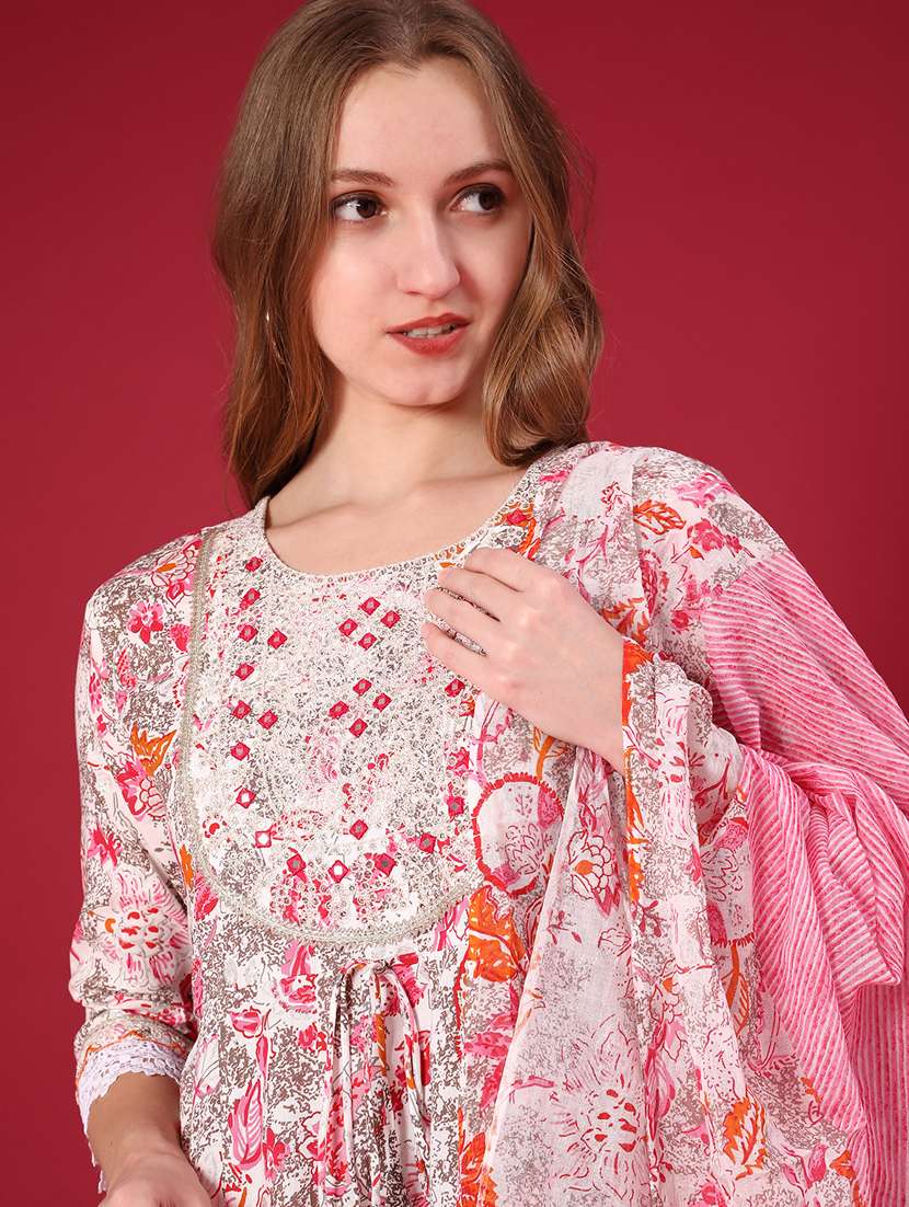 women printed three quarter sleeve kurta sharara with dupatta set - 22057024 -  Standard Image - 3