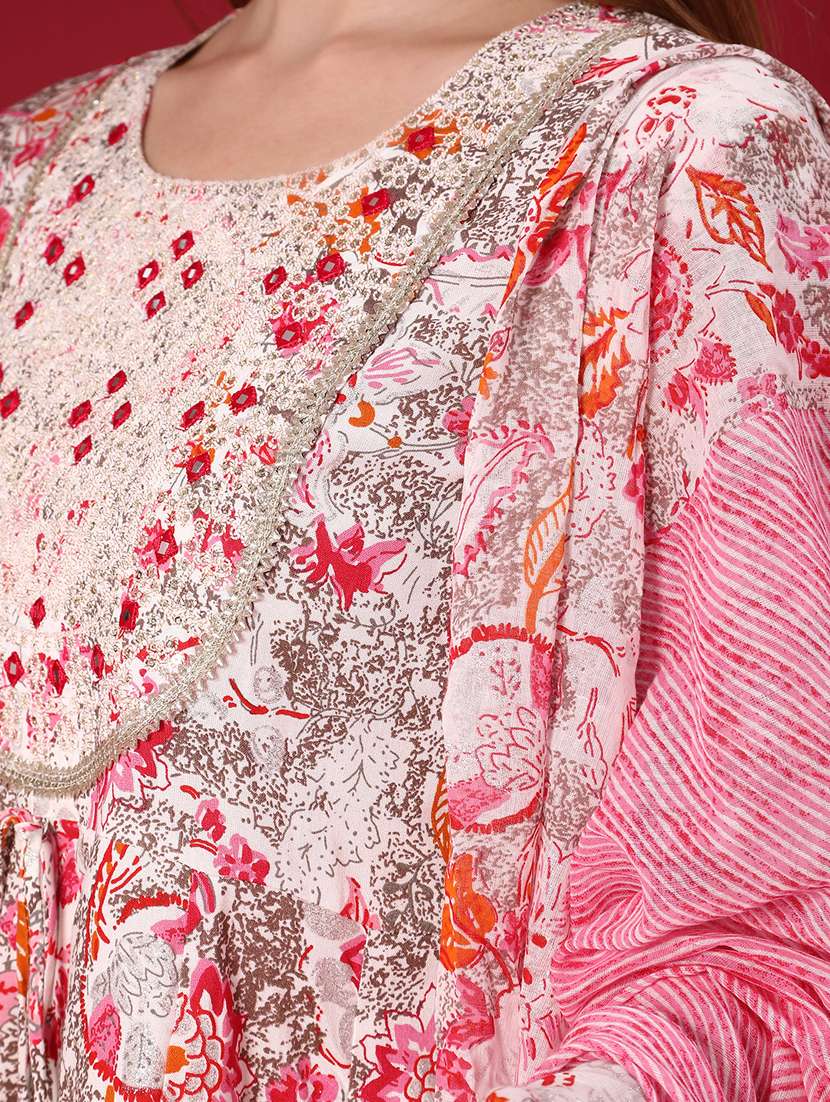 women printed three quarter sleeve kurta sharara with dupatta set - 22057024 -  Standard Image - 5